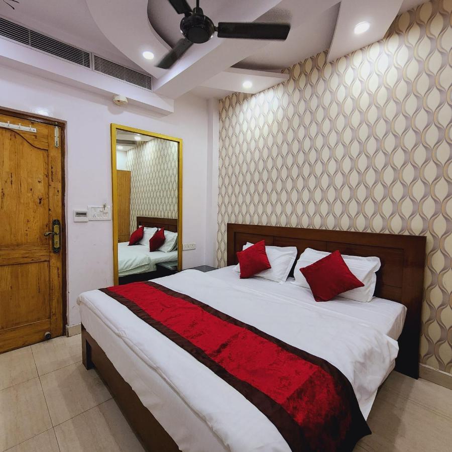 Hotel Royal Afghan Nuova Delhi Esterno foto