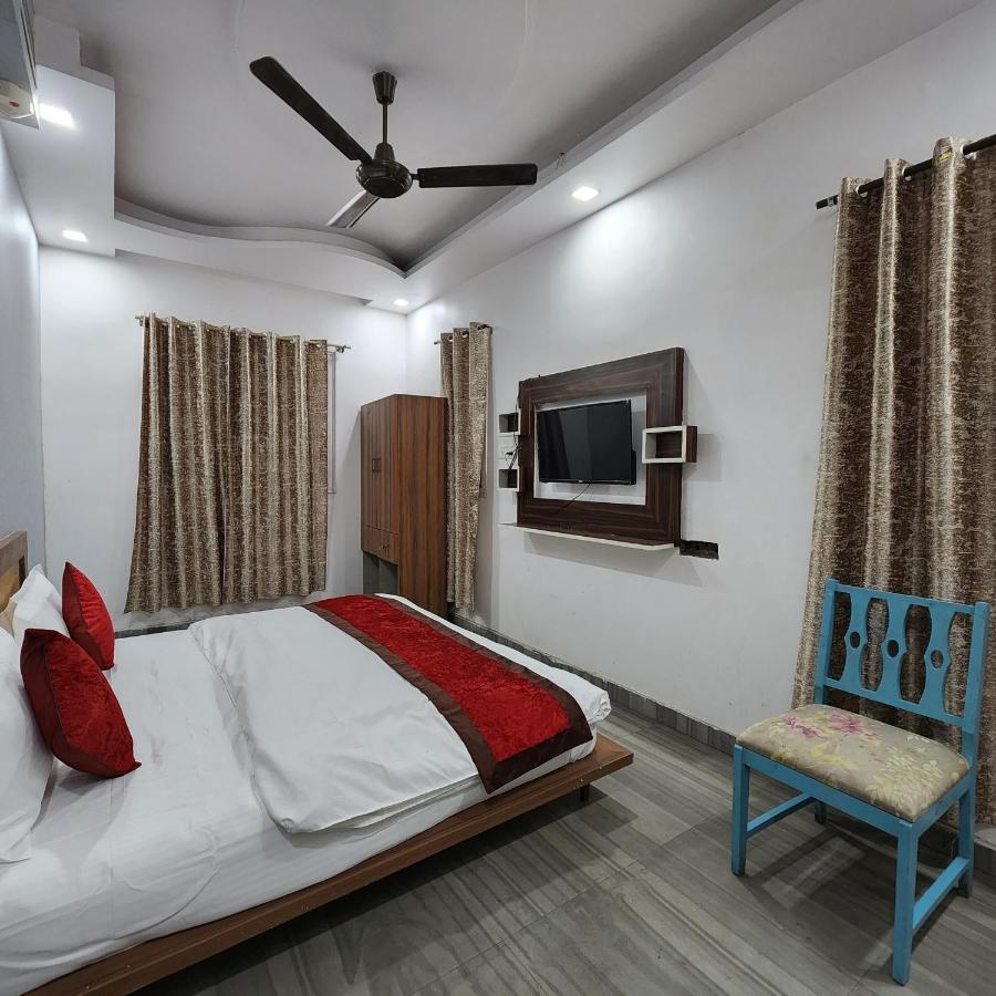 Hotel Royal Afghan Nuova Delhi Esterno foto