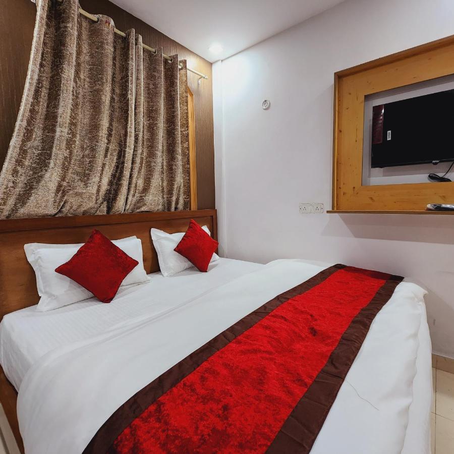 Hotel Royal Afghan Nuova Delhi Esterno foto