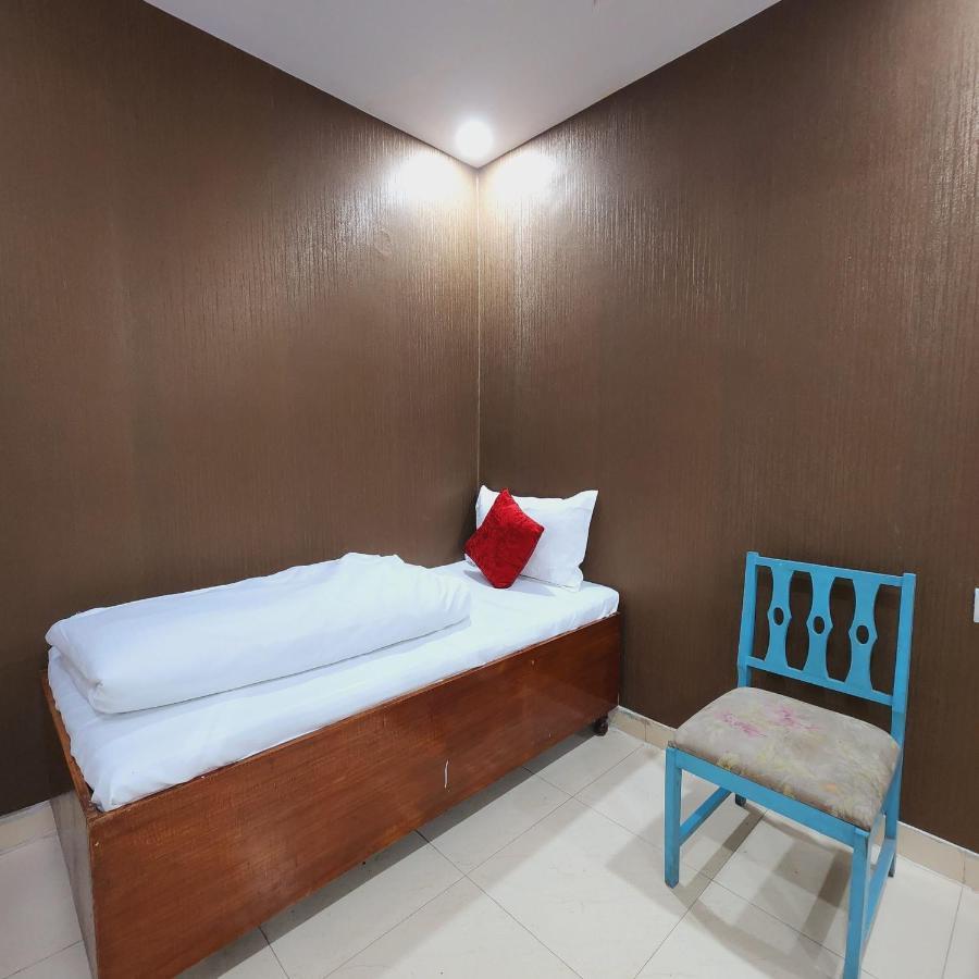Hotel Royal Afghan Nuova Delhi Esterno foto