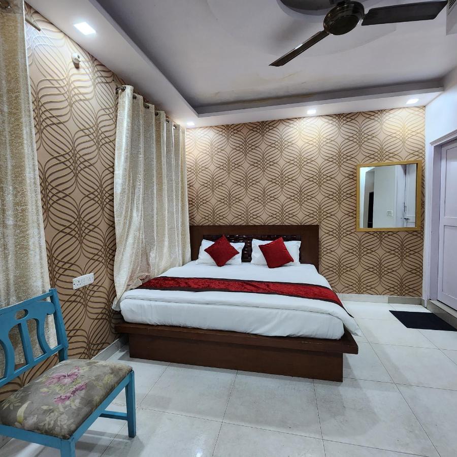 Hotel Royal Afghan Nuova Delhi Esterno foto